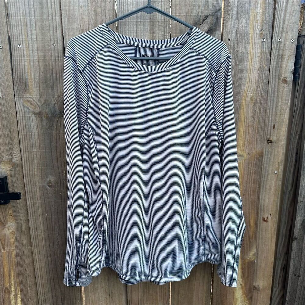 Duluth trading Co. women’s longsleeve shirt size 2X